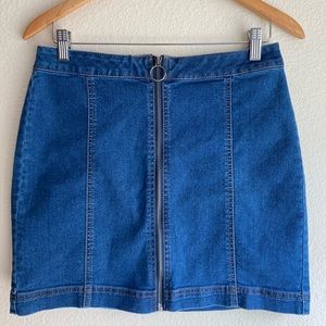 Mini Skirt Size 11/30
